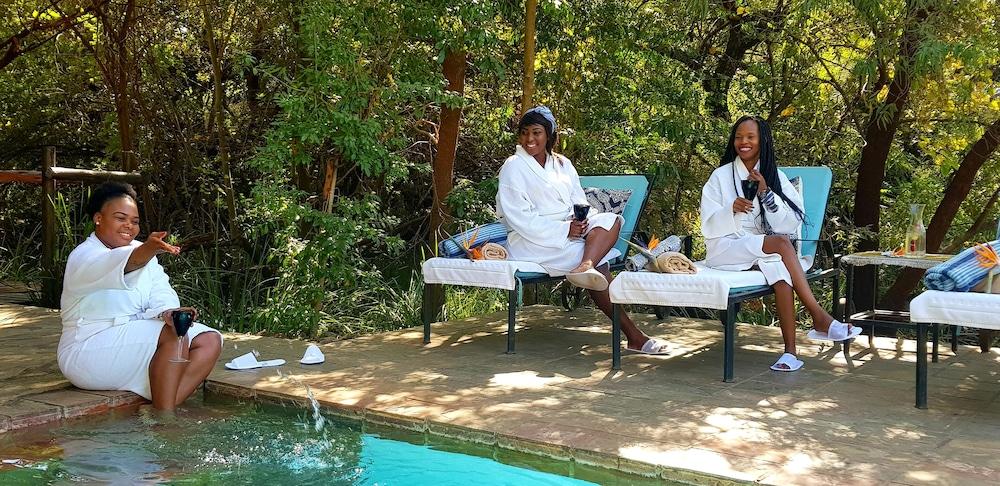Kedar Heritage Lodge, Conference Centre & Spa Rustenburg Buitenkant foto